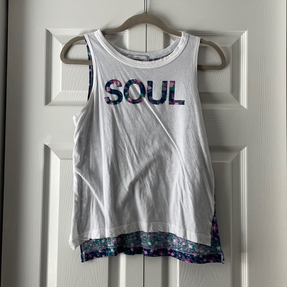 Soul cycle sleeve top